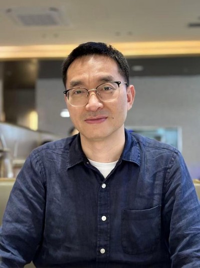 黄朝钦 教授 照片